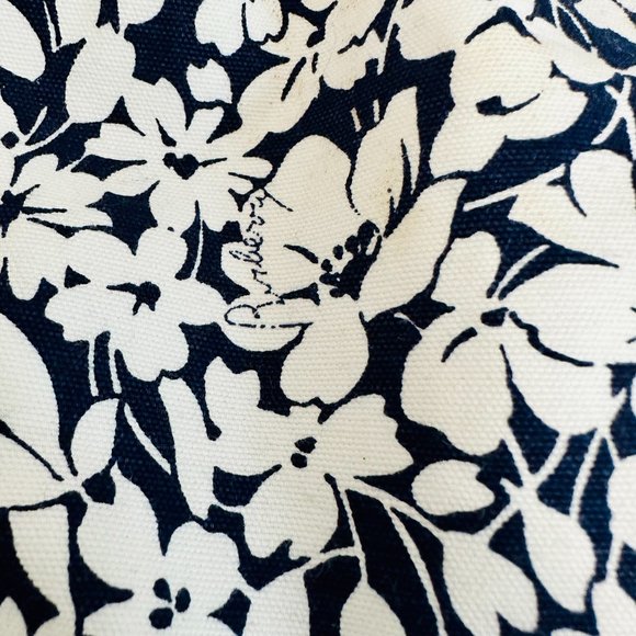 AUTHENTIC BURBERRY FLORAL VINYL AND PATENT LEATHER SHOULDER BAG VINTAGE - Picture 9 of 13